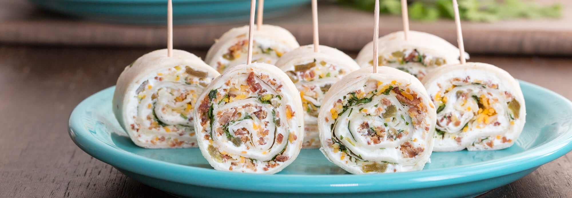 Salsas bacon cheese pinwheels