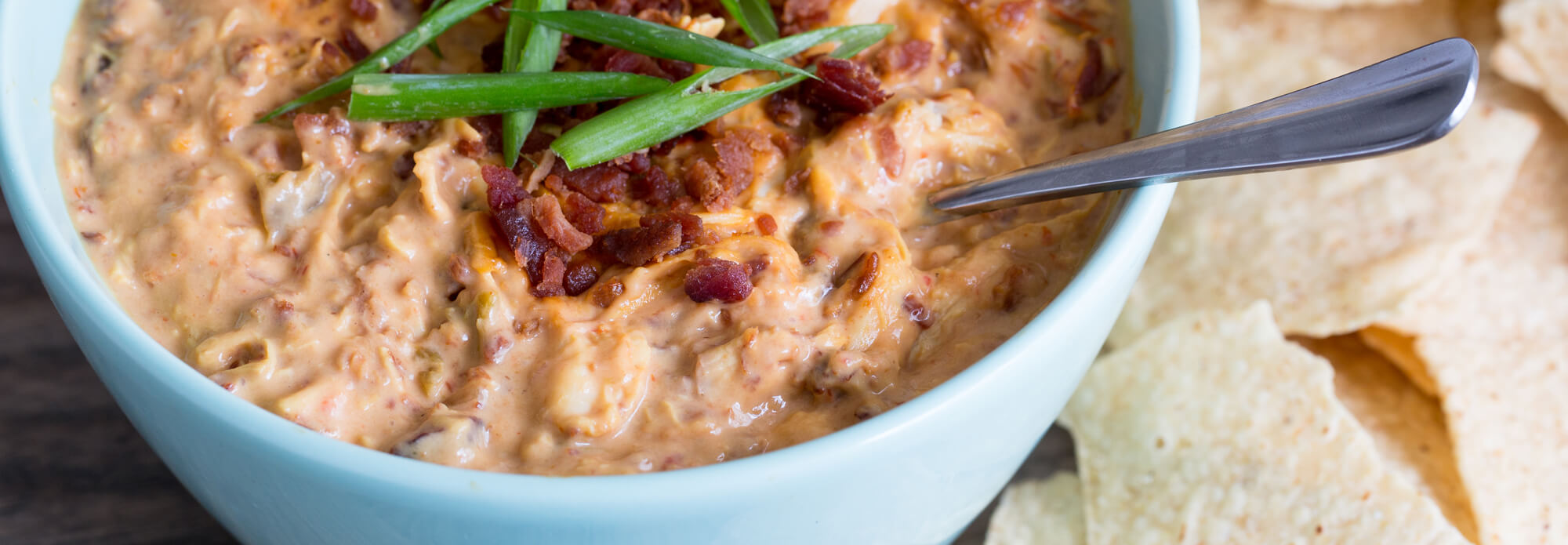 Salsas cheesy chicken and bacon dip